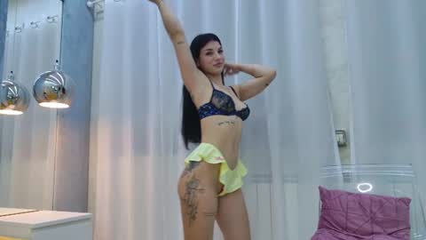 Snapshot of christahot chatting on 07/27/26, 05:36 christahot online show from 07/27/26, 05:36