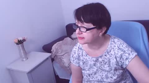 Snapshot of christarose chatting on 12/07/24, 03:04 Christa online show from 12/07/24, 03:04