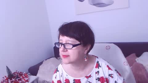 Snapshot of christarose chatting on 12/22/24, 06:48 Christa online show from 12/22/24, 06:48