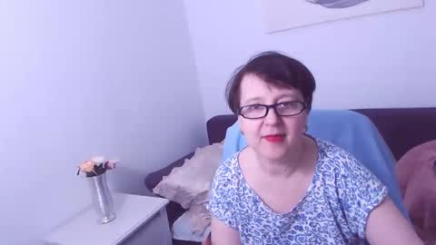 Snapshot of christarose chatting on 01/15/25, 02:06 Christa online show from 01/15/25, 02:06