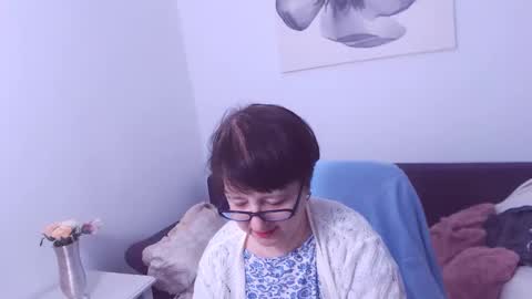 Snapshot of christarose chatting on 01/19/25, 05:05 Christa online show from 01/19/25, 05:05