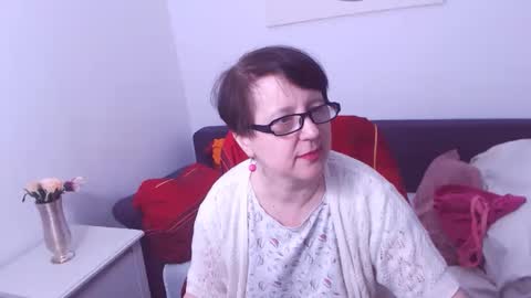 Snapshot of christarose chatting on 01/26/25, 04:41 Christa online show from 01/26/25, 04:41
