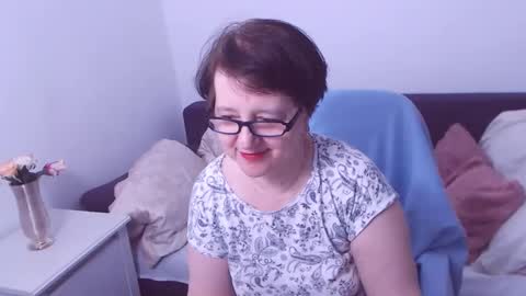 Snapshot of christarose chatting on 02/02/25, 02:48 Christa online show from 02/02/25, 02:48