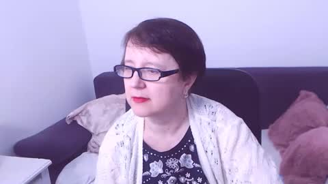 Snapshot of christarose chatting on 02/02/25, 09:13 Christa online show from 02/02/25, 09:13