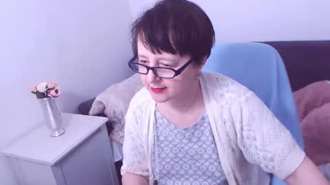 Snapshot of christarose chatting on 02/14/25, 07:07 Christa online show from 02/14/25, 07:07