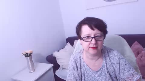 Snapshot of christarose chatting on 02/23/25, 01:35 Christa online show from 02/23/25, 01:35