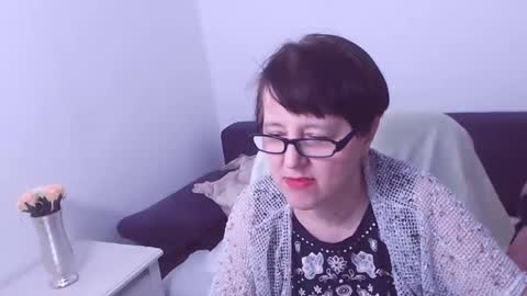 Snapshot of christarose chatting on 02/28/25, 11:45 Christa online show from 02/28/25, 11:45