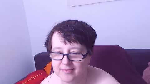 Christa online show from 02/11/26, 11:10