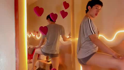 Snapshot of christian_foxx chatting on 02/14/26, 01:52 Christian online show from 02/14/26, 01:52