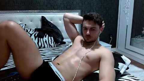 Snapshot of christianhot_ chatting on 02/07/25, 03:30 Master Gab online show from 02/07/25, 03:30