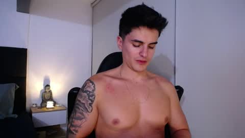 Snapshot of christianvalenzia chatting on 09/10/25, 02:33 Christian online show from 09/10/25, 02:33