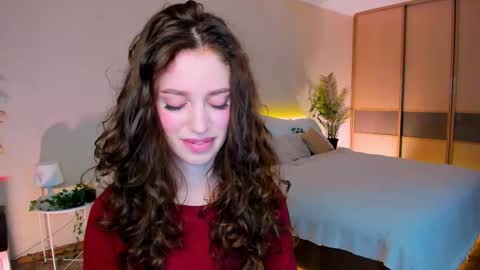 christinaconteeree online show from 10/09/25, 01:53