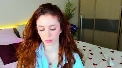 christinaconteeree online show from 03/14/26, 10:21
