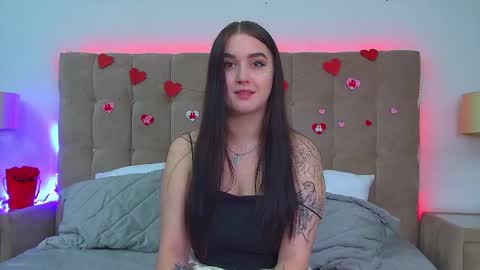 Christina online show from 02/11/25, 10:07