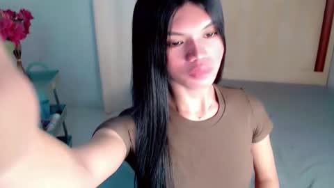 Snapshot of christine_slutt chatting on 10/12/25, 05:45 STEFFY online show from 10/12/25, 05:45