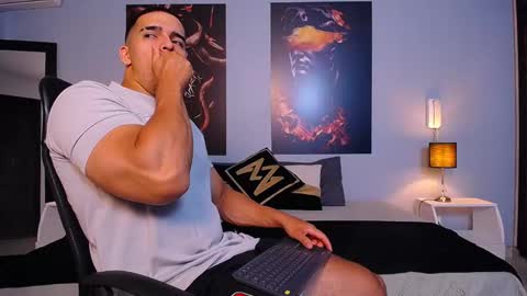 Christopher Black online show from 09/13/25, 01:22