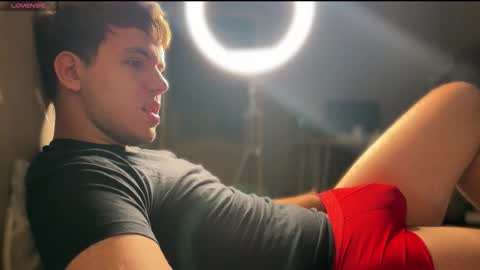 Snapshot of christophertan chatting on 09/15/25, 07:52 Christopher online show from 09/15/25, 07:52