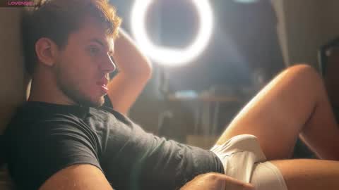 Snapshot of christophertan chatting on 09/26/25, 11:25 Christopher online show from 09/26/25, 11:25