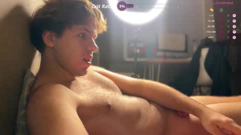 Snapshot of christophertan chatting on 11/22/25, 06:40 Christopher online show from 11/22/25, 06:40