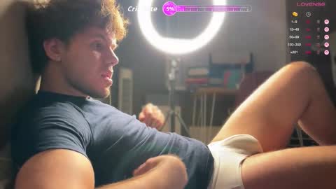 Snapshot of christophertan chatting on 11/30/25, 04:05 Christopher online show from 11/30/25, 04:05