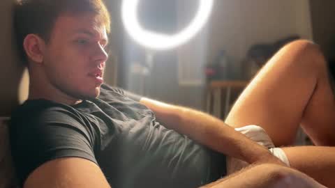 Snapshot of christophertan chatting on 01/07/26, 07:49 Christopher online show from 01/07/26, 07:49