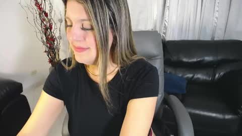 Christy Diaz online show from 04/24/26, 11:18