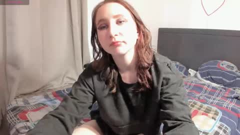 Snapshot of christyw3b chatting on 05/20/26, 02:12 christyw3b online show from 05/20/26, 02:12