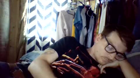 Snapshot of chrisvibess chatting on 06/29/26, 11:54 chrisvibess online show from 06/29/26, 11:54