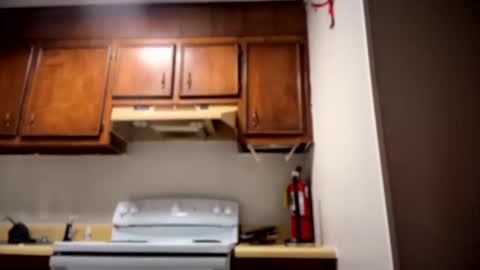 chriswells062590 online show from 04/21/26, 04:41