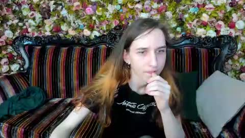 chrisybev online show from 06/24/26, 07:46