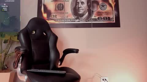 chrizmacgregor online show from 11/28/25, 11:29