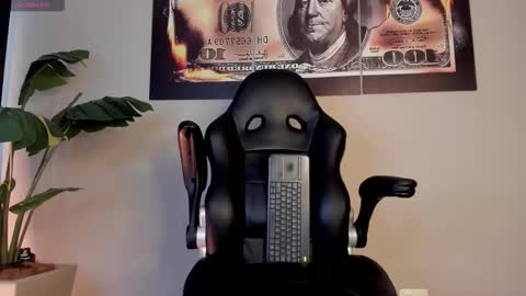 chrizmacgregor online show from 03/19/26, 06:34