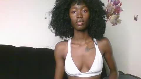 chroe22 online show from 03/18/26, 07:00