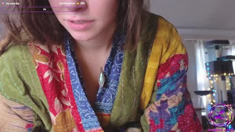 Snapshot of chroniclove chatting on 01/03/25, 05:53 Marley online show from 01/03/25, 05:53