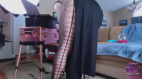 Snapshot of chroniclove chatting on 03/07/25, 07:27 Marley online show from 03/07/25, 07:27