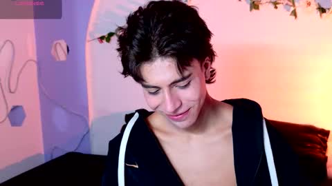 Snapshot of chrristopher77 chatting on 11/29/25, 03:53 chrristopher77 online show from 11/29/25, 03:53