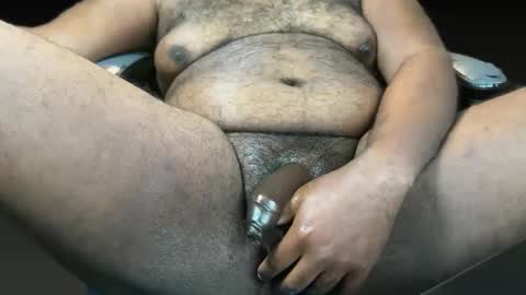 Snapshot of chubblkuncut7 chatting on 12/24/24, 04:08 uncut chubby ebony blackdick online show from 12/24/24, 04:08