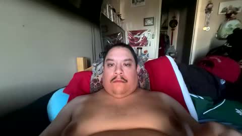 Snapshot of chubbsth chatting on 10/23/25, 04:06 chubbsth online show from 10/23/25, 04:06