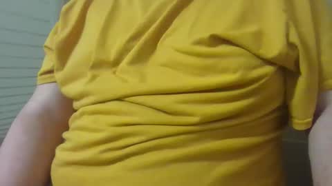 Snapshot of chubbycub14 chatting on 05/17/26, 04:54 chubbycub14 online show from 05/17/26, 04:54