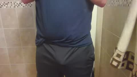 Snapshot of chubbycub14 chatting on 05/27/26, 02:47 chubbycub14 online show from 05/27/26, 02:47