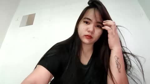 Snapshot of chubbylicious_aria chatting on 10/30/25, 12:23 HappyGirL Aria online show from 10/30/25, 12:23