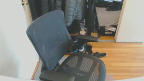 Snapshot of chubbyvix chatting on 11/06/25, 06:09 AstorYvr online show from 11/06/25, 06:09