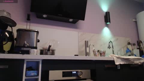 Jessica online show from 10/30/25, 02:02