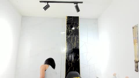 ...   ... online show from 02/02/26, 04:44