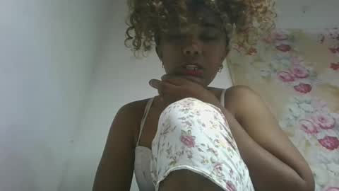 Snapshot of ciciazzhh chatting on 03/08/26, 03:16 ciciazzhh online show from 03/08/26, 03:16