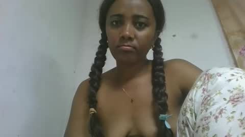 Snapshot of ciciazzhh chatting on 03/10/26, 08:14 ciciazzhh online show from 03/10/26, 08:14