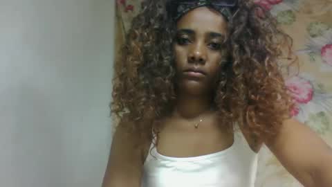 Snapshot of ciciazzhh chatting on 03/26/26, 02:28 ciciazzhh online show from 03/26/26, 02:28