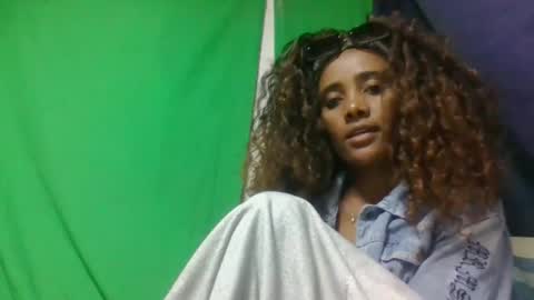 Snapshot of ciciazzhh chatting on 05/10/26, 03:17 ciciazzhh online show from 05/10/26, 03:17