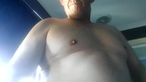 Snapshot of cicimila chatting on 12/31/24, 01:04 cicimila online show from 12/31/24, 01:04