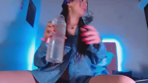 cicimom online show from 11/17/25, 12:49